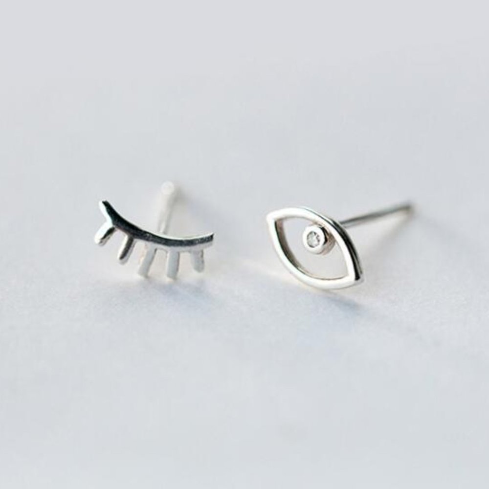 cute eye lash dainty silver stud earrings